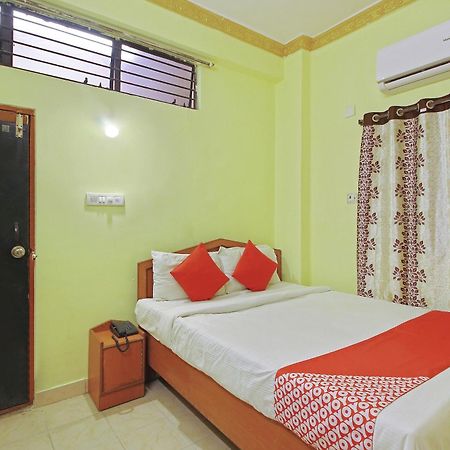 Hotel O Prince Residency Lālāguda Екстериор снимка