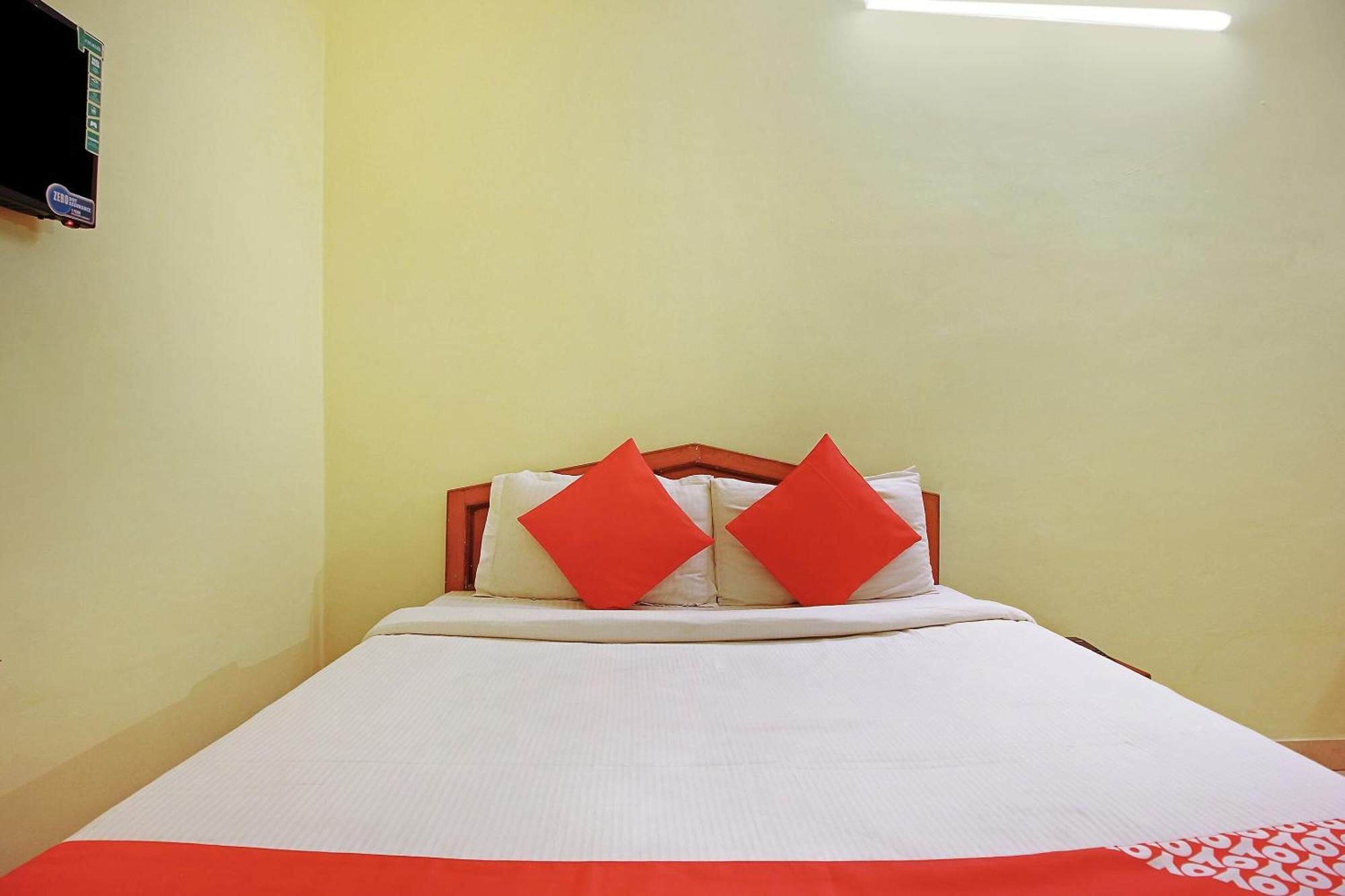 Hotel O Prince Residency Lālāguda Екстериор снимка
