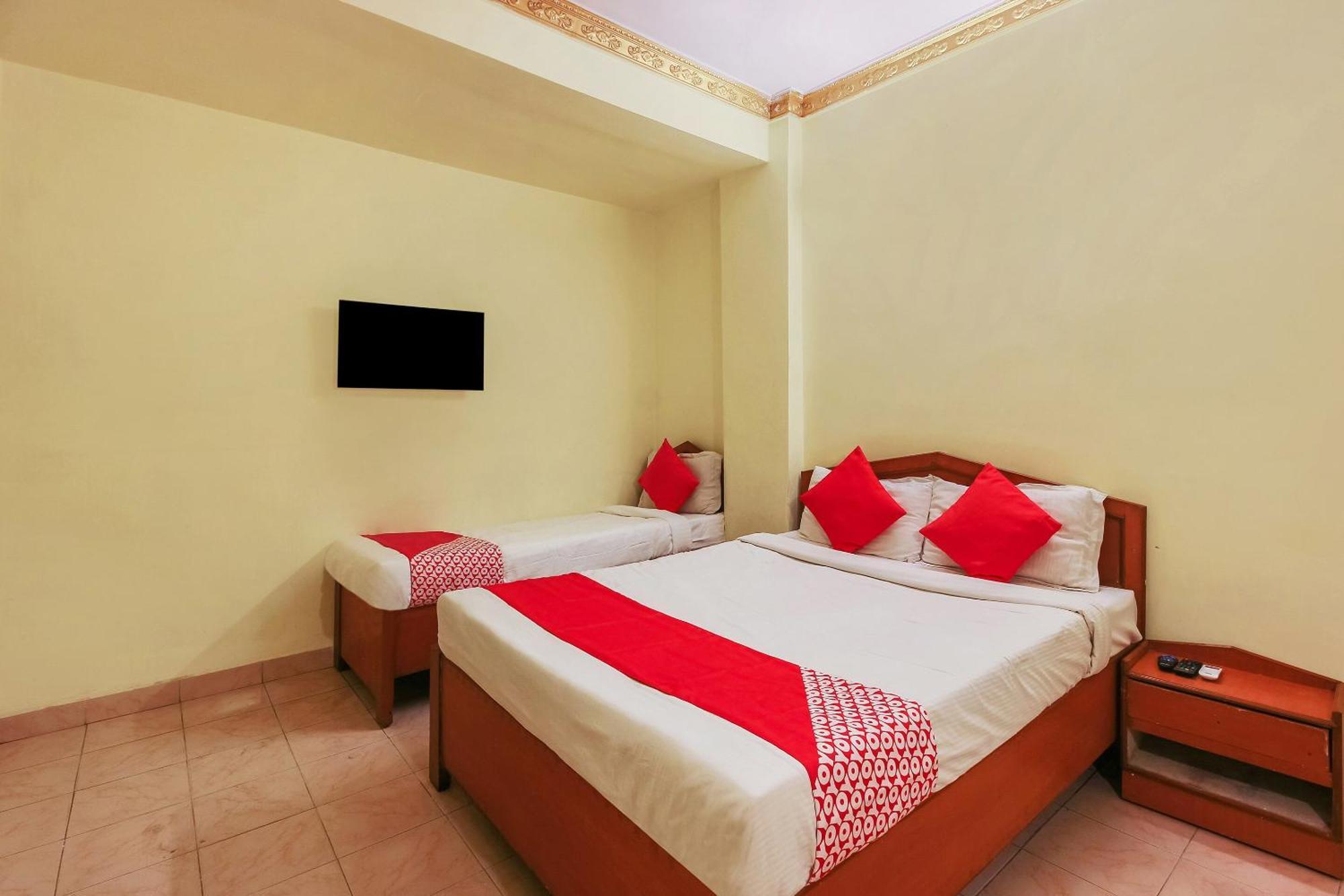 Hotel O Prince Residency Lālāguda Екстериор снимка
